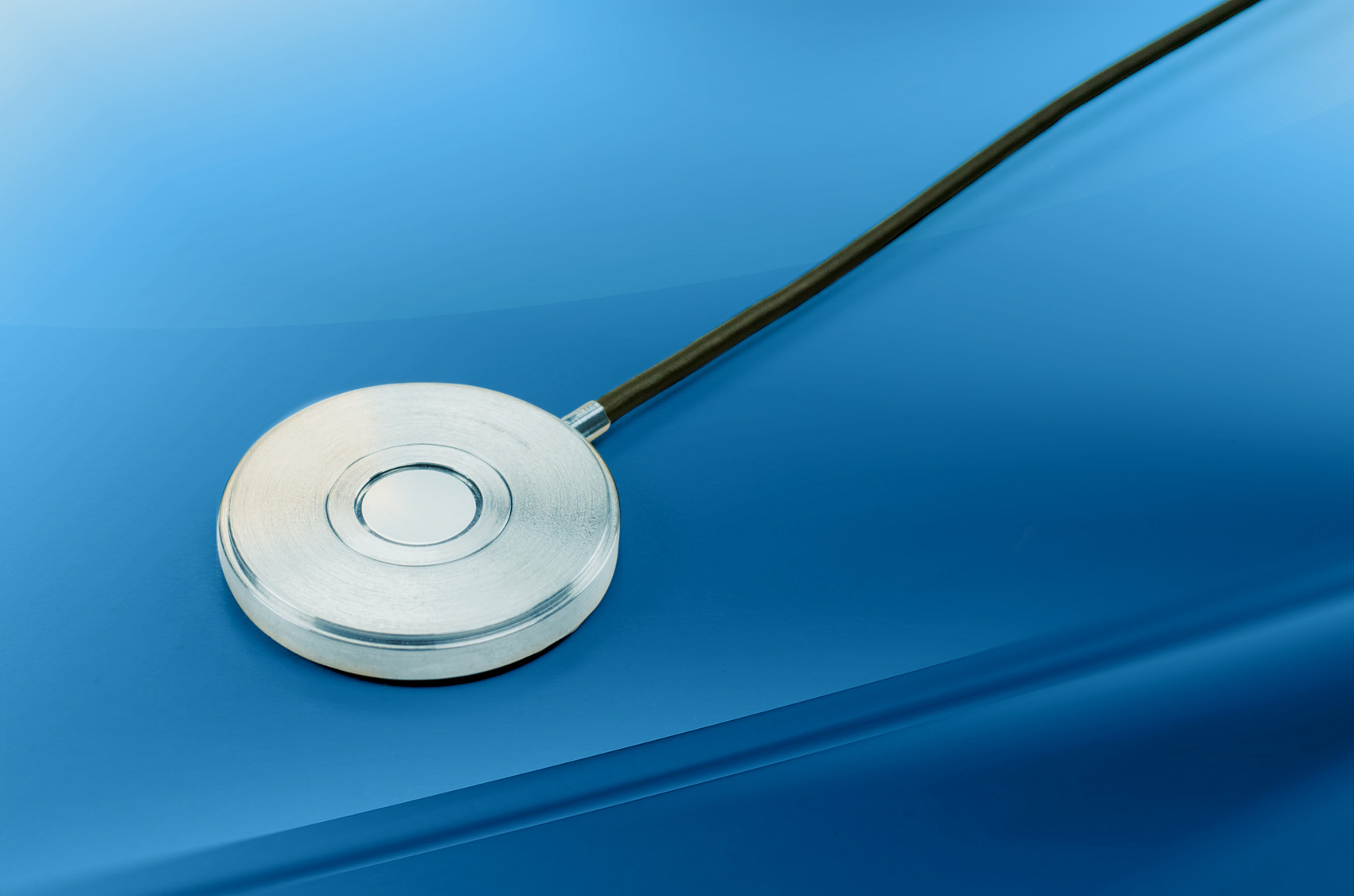 Calibration service acoustics surface microphones